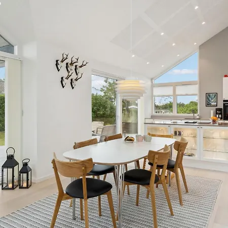 Feriehus Awesome In With Kitchen